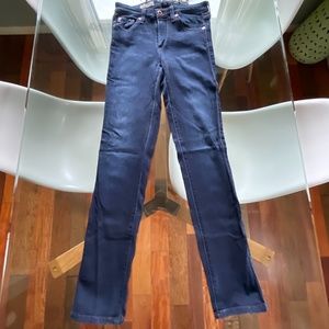 AG the Prima Mid-Rise Cigarette Jeans